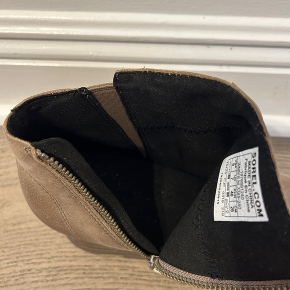 Sorel Women's Joan of Arctic Wedge II Zipper Fashion Boot - Size 9 - Picture 7 of 8